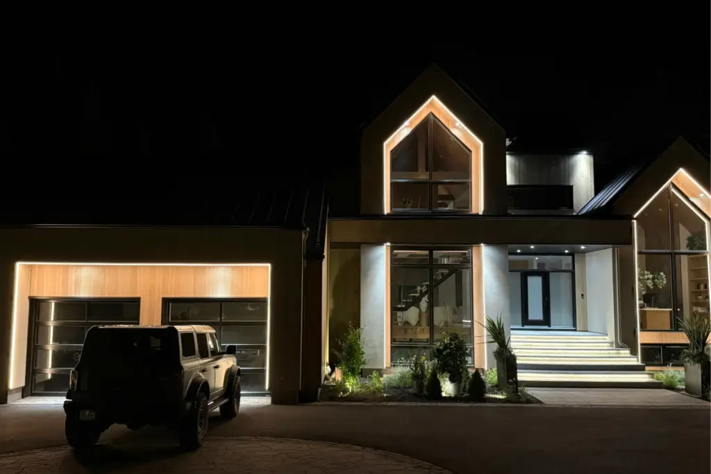Ambiance architecturale IllumiDEL en blanc chaud